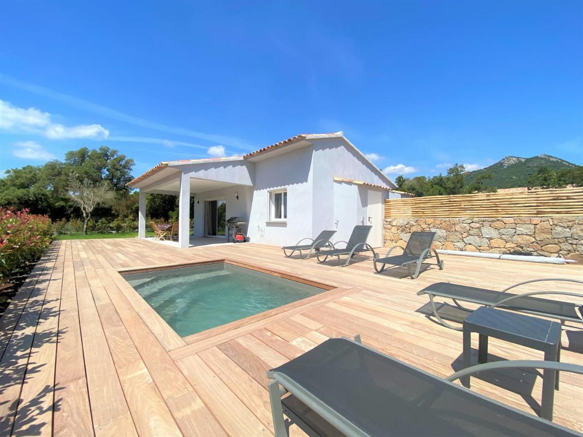 Villa Deux Chambres Avec Piscine Chauffee Proche Des Plages Sainte-Lucie de Porto-Vecchio Bagian luar foto