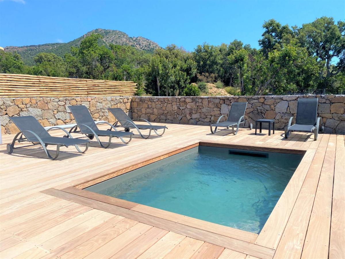 Villa Deux Chambres Avec Piscine Chauffee Proche Des Plages Sainte-Lucie de Porto-Vecchio Bagian luar foto